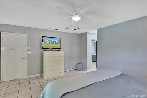 16162 SW 87th Court Palmetto Bay FL 33157