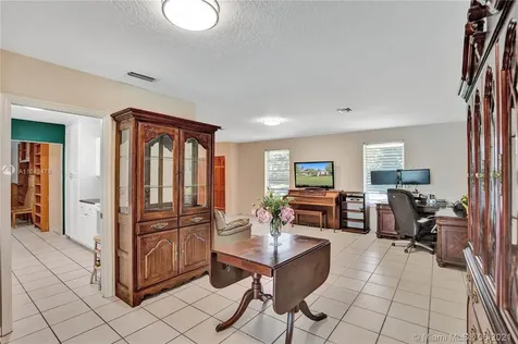 16162 SW 87th Court Palmetto Bay FL 33157