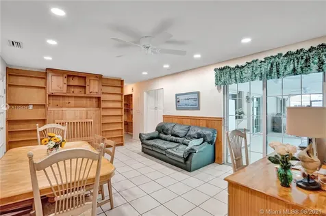 16162 SW 87th Court Palmetto Bay FL 33157