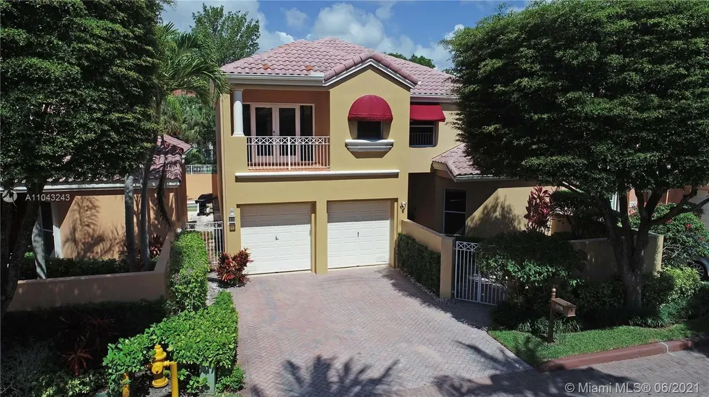 20766 NE 37th Avenue Aventura FL 33180