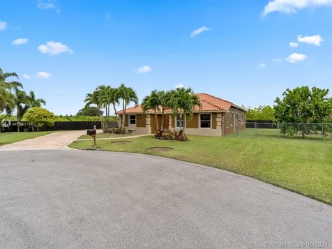 18781 SW 291st Terrace Homestead FL 33030