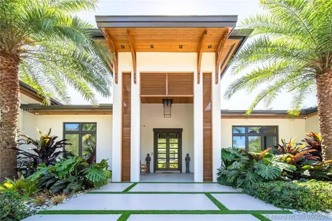 9270 SW 97th Terrace Miami FL 33176