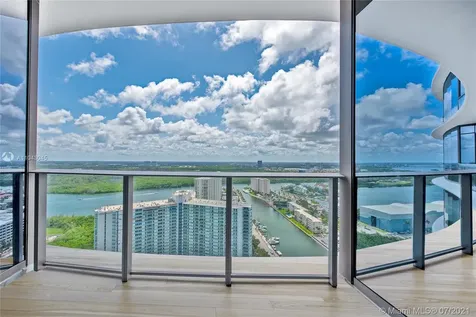 15701 E Collins Avenue Sunny Isles Beach FL 33160