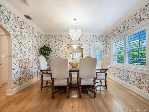 910 Santiago Street Coral Gables FL 33134