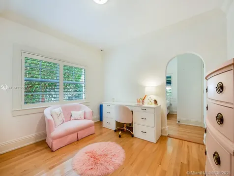 910 Santiago Street Coral Gables FL 33134