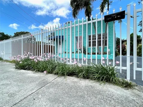 4127 NW 23rd Avenue Miami FL 33142
