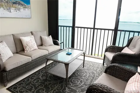 20 NE Plantation Road Hutchinson Island FL 34996