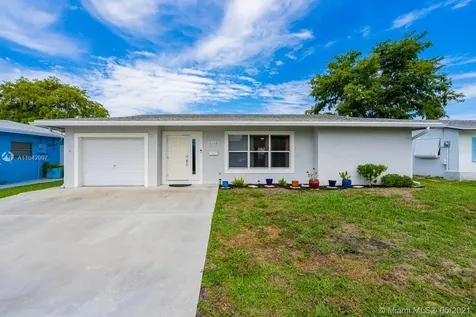 6103 NW 74th Avenue Tamarac FL 33321