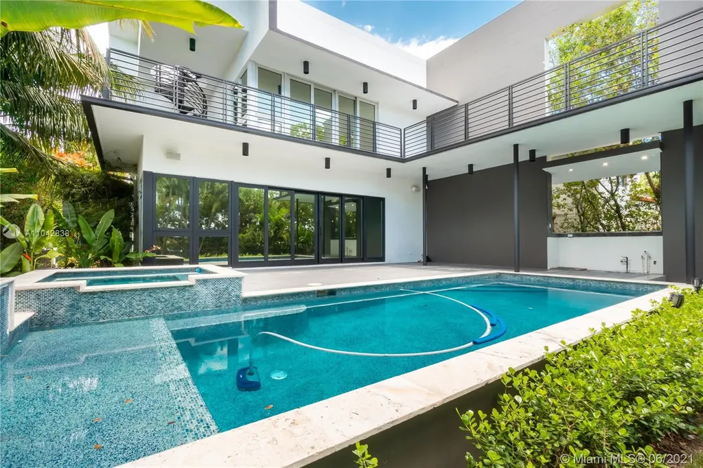 2020 Alton Road Miami Beach FL 33140