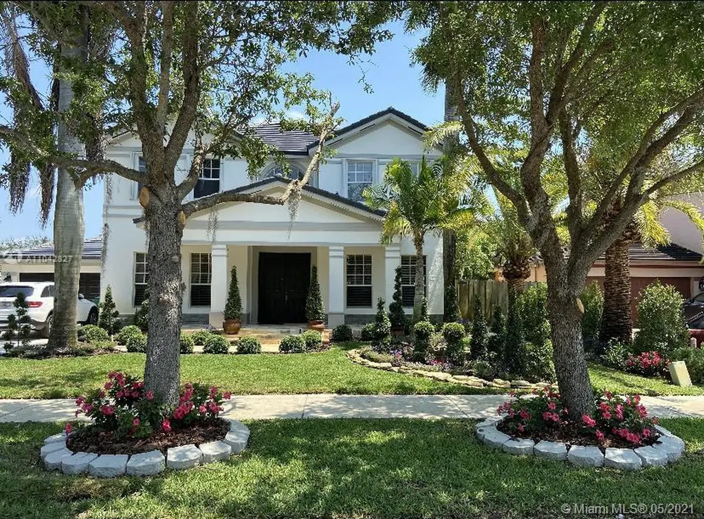 20255 Southwest 129th Avenue Miami FL 33177