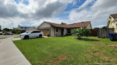 8305 SW 20th Street North Lauderdale FL 33068