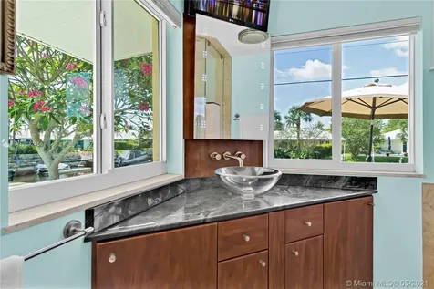 840 SW 7th Street Boca Raton FL 33486