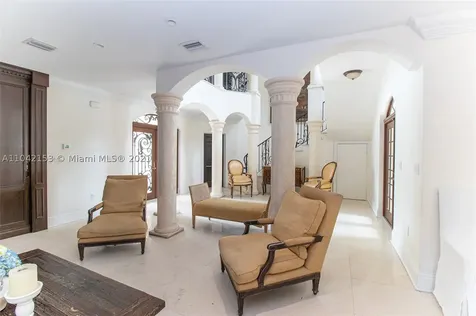 2334 Alton Road Miami Beach FL 33140