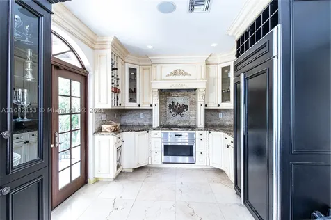 2334 Alton Road Miami Beach FL 33140