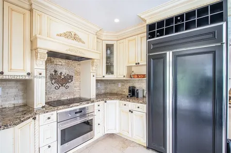 2334 Alton Road Miami Beach FL 33140
