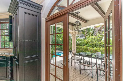 2334 Alton Road Miami Beach FL 33140