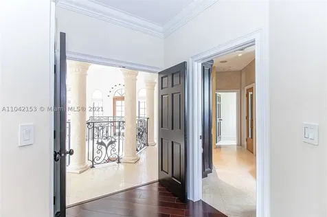 2334 Alton Road Miami Beach FL 33140