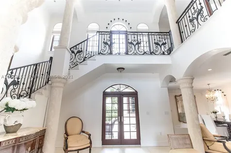 2334 Alton Road Miami Beach FL 33140