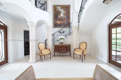 2334 Alton Road Miami Beach FL 33140