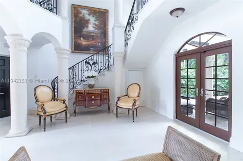 2334 Alton Road Miami Beach FL 33140