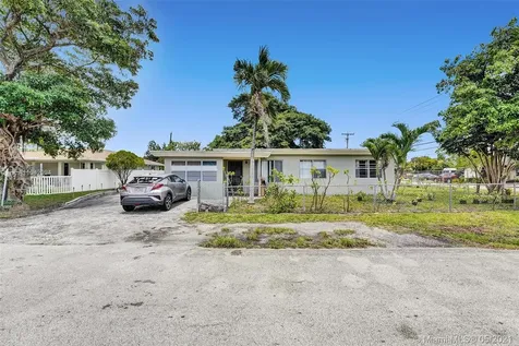 507 N 61st Avenue Hollywood FL 33024