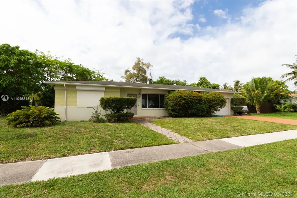 1290 NE 137th Terrace North Miami FL 33161
