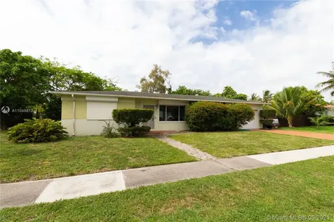 1290 NE 137th Terrace North Miami FL 33161