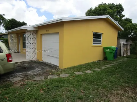 5910 NW 16th Court Sunrise FL 33313