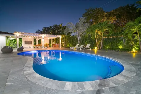 2261 NE 201st Street Miami FL 33180