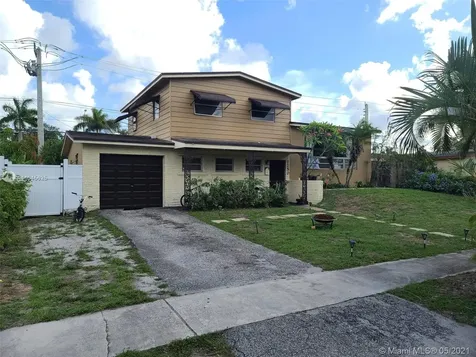 7250 NW 1st Street Pembroke Pines FL 33024