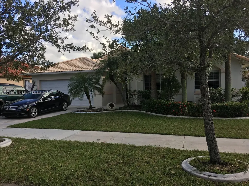 16910 Crestview Lane Weston FL 33326