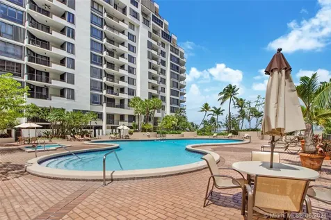 520 Brickell Key Drive Miami FL 33131
