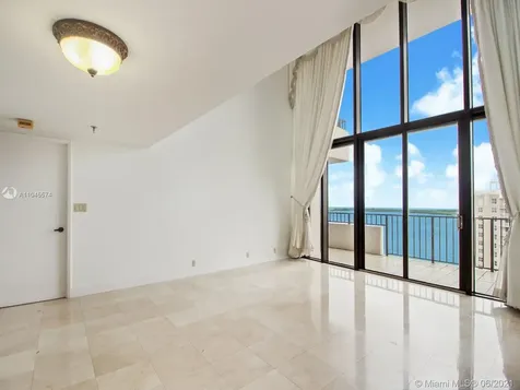 520 Brickell Key Drive Miami FL 33131