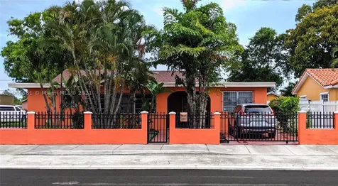 760 E 5th Street Hialeah FL 33010