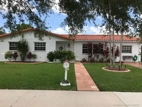 10020 SW 14th Terrace Miami FL 33174