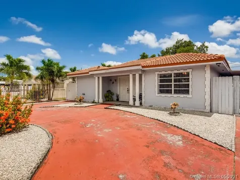 730 NE 1st Place Hialeah FL 33010
