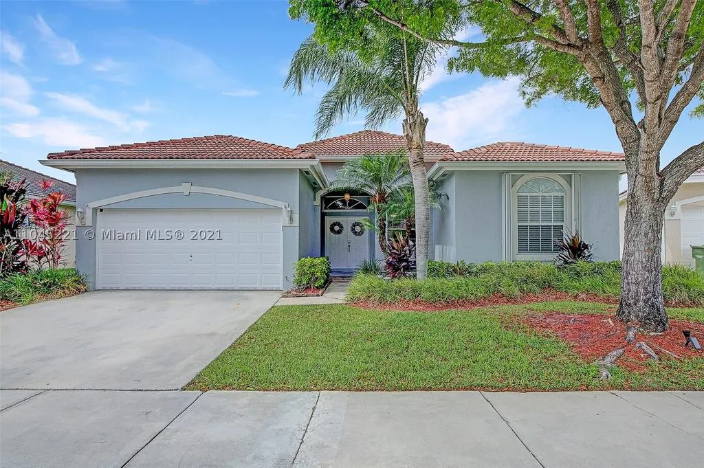 2485 SE 4th Place Homestead FL 33033