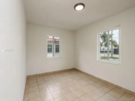 1301 SW 74th Avenue Miami FL 33144