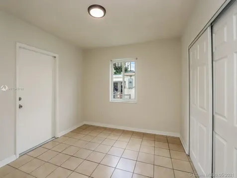 1301 SW 74th Avenue Miami FL 33144