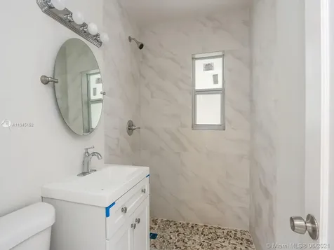 1301 SW 74th Avenue Miami FL 33144