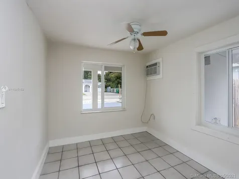 1301 SW 74th Avenue Miami FL 33144