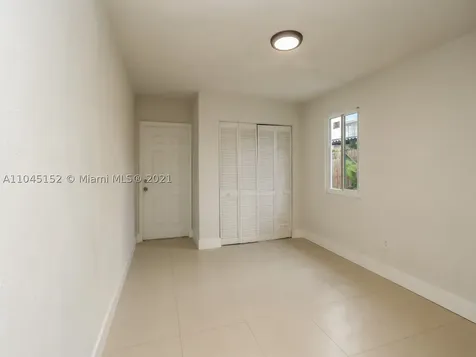 1301 SW 74th Avenue Miami FL 33144