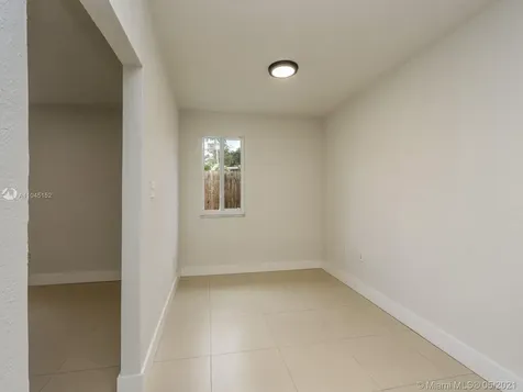 1301 SW 74th Avenue Miami FL 33144