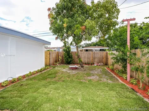 1301 SW 74th Avenue Miami FL 33144
