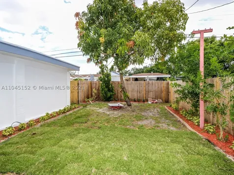 1301 SW 74th Avenue Miami FL 33144
