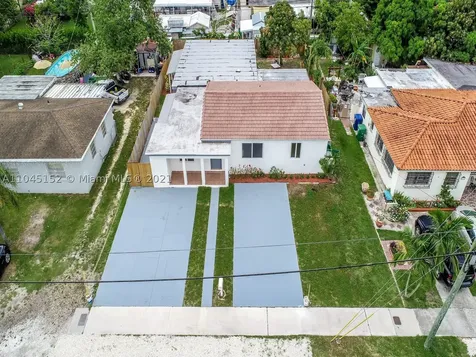 1301 SW 74th Avenue Miami FL 33144