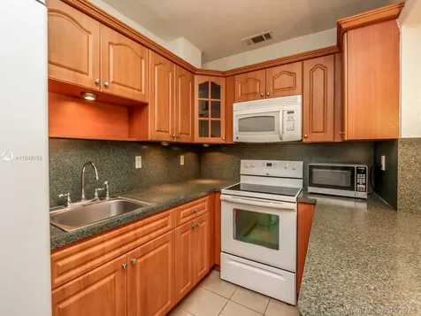 1301 SW 74th Avenue Miami FL 33144