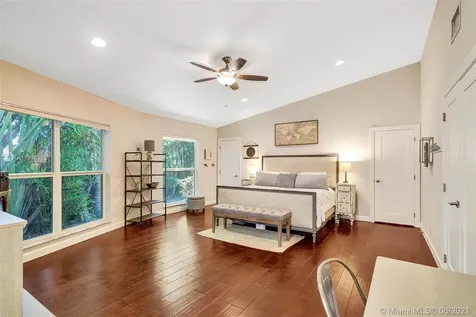 3001 Bayview Drive Fort Lauderdale FL 33306