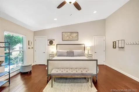 3001 Bayview Drive Fort Lauderdale FL 33306