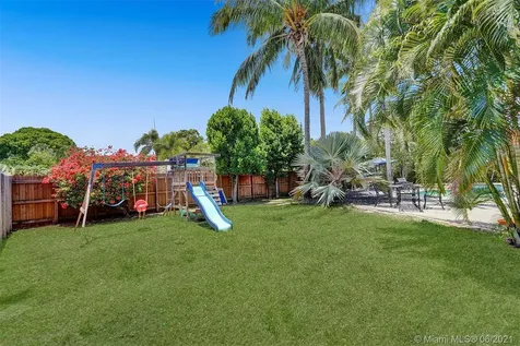 3001 Bayview Drive Fort Lauderdale FL 33306